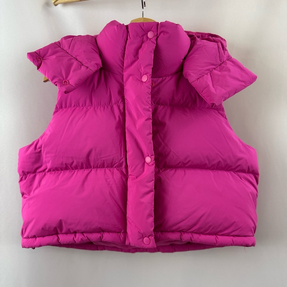 Lululemon Wunder Puff Cropped Vest in Hot Pink | Size 6 | NWOT